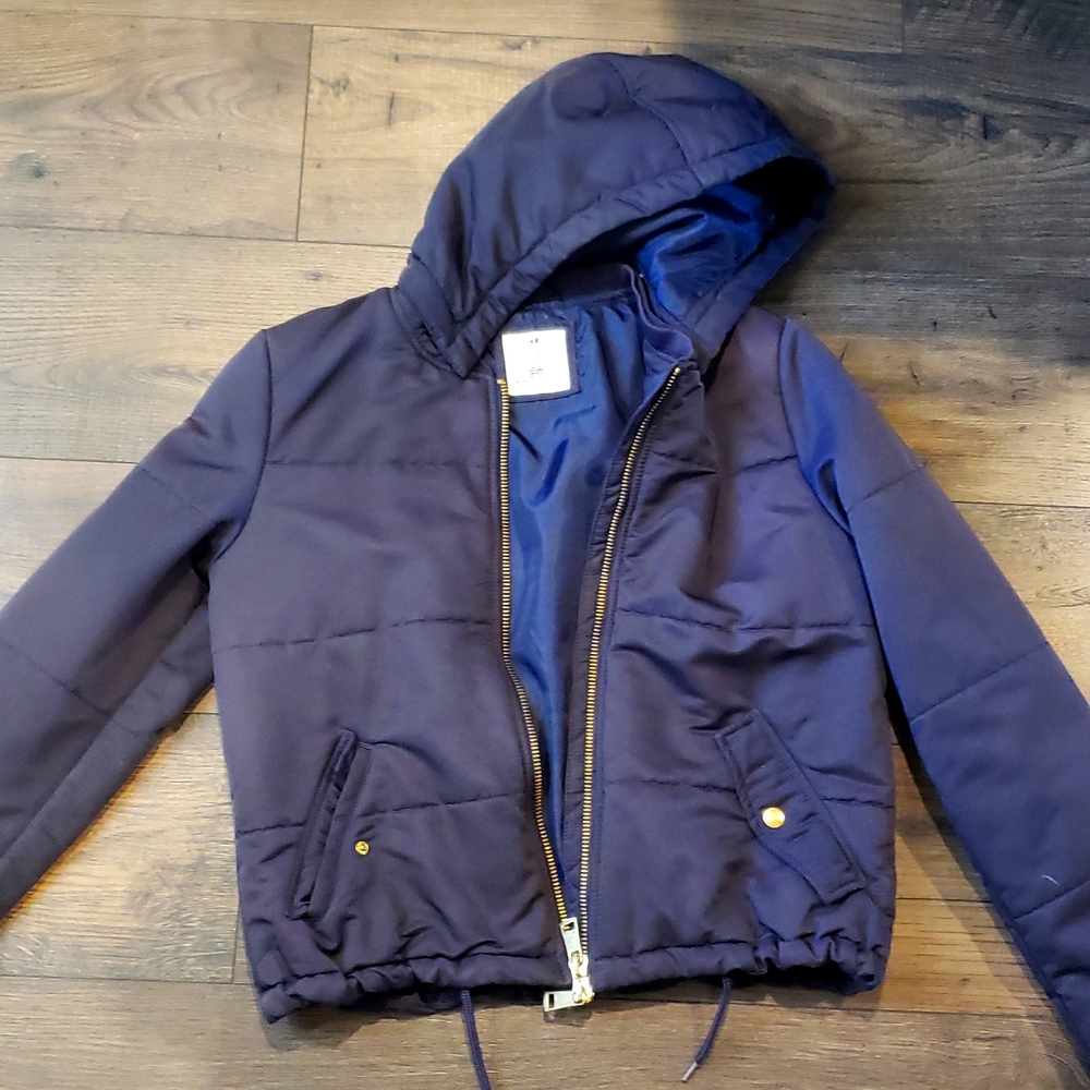 Navy blue puffer jacket